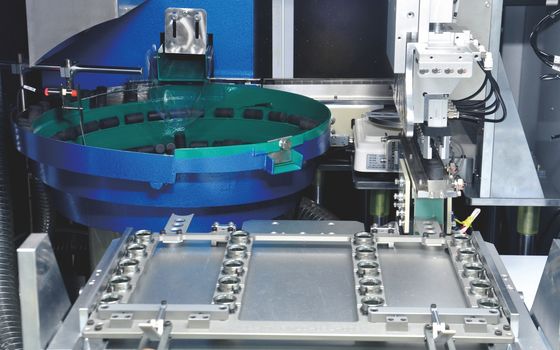 0.5mm - 10mm 범위 반도체 칩 분류 기계 완전 자동